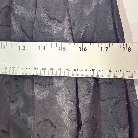 Wilfred by Aritzia Black Textured Floral Blouse S Romantic Goth Cottagecore Top - Picture 4 of 10